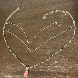 Kenrdra Scott layered pink necklace